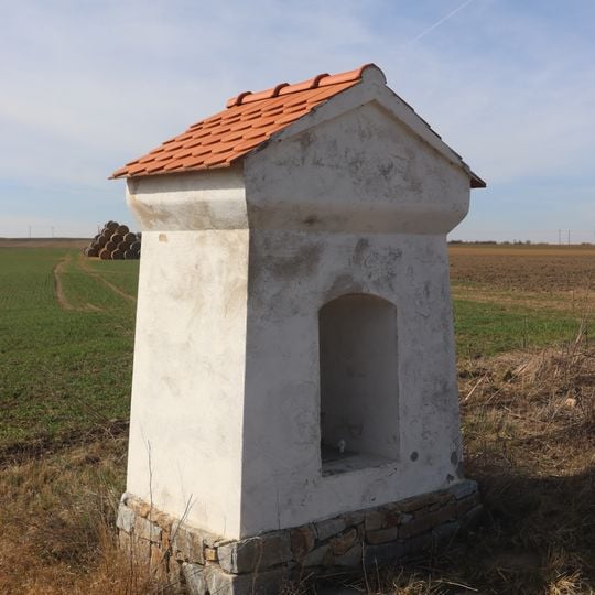 Výklenková kaple jižně od Jaroměřic nad Rokytnou