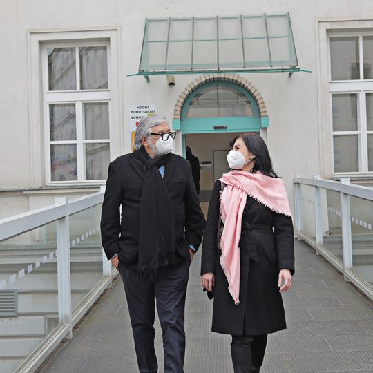 Severovýchodní lávka do pavilonu A6 Všeobecné fakultní nemocnice v Praze