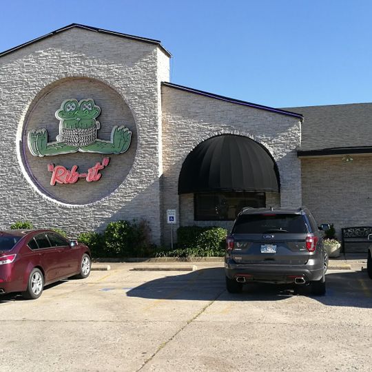 Two Frogs Grill