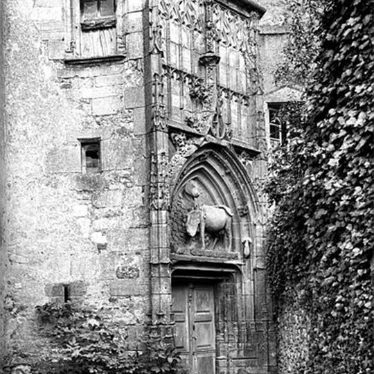 Palais épiscopal d'Alan