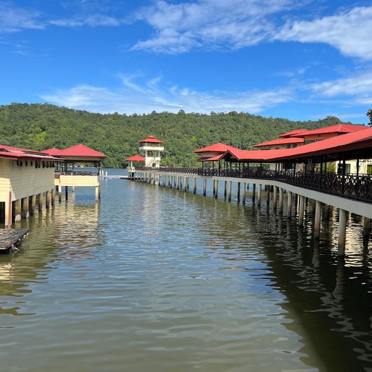 Mangrove Paradise Resort