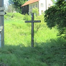 Kříž na rozcestí naproti domu 153 v Brtníkách