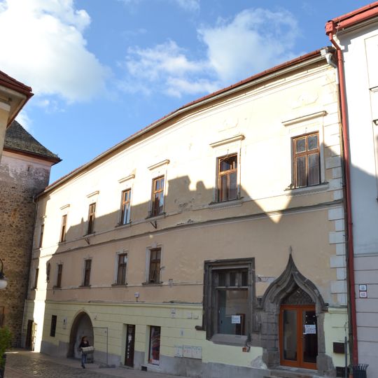 Gotic. dom, Varhaňovský-elektro