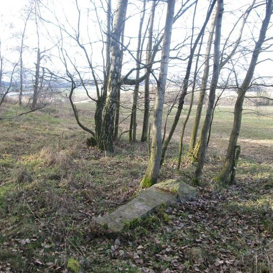 Kříž západně od Třebnic na vrchu Chlum