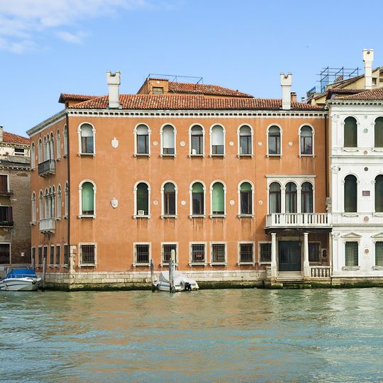 Palazzo Cappello Layard