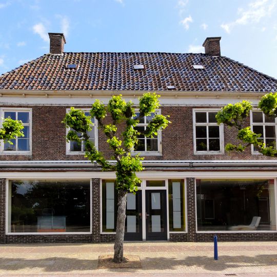 Voorstraat 14