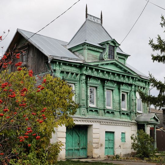 Дом Куриных