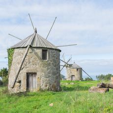 Moinhos de vento existentes no lugar de Montedor