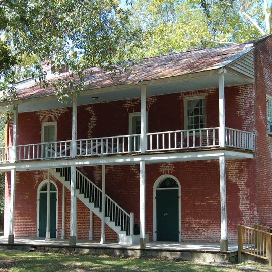 Old Livingston Parish Courthouse