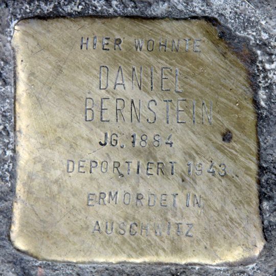 Stolperstein dedicated to Daniel Bernstein