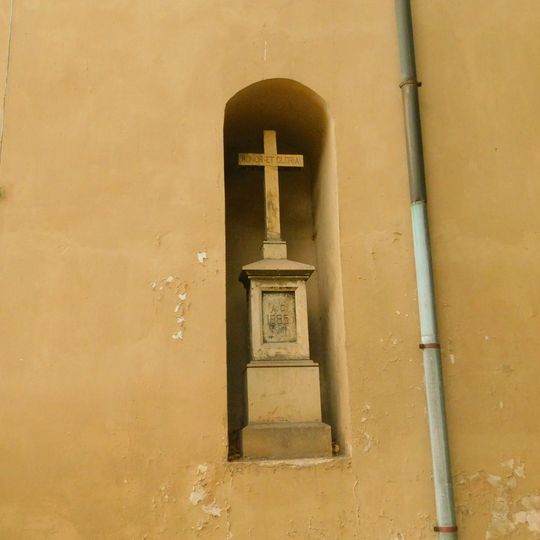 Kříž za kostelem Nanebevzetí Panny Marie v Havlíčkově Brodě