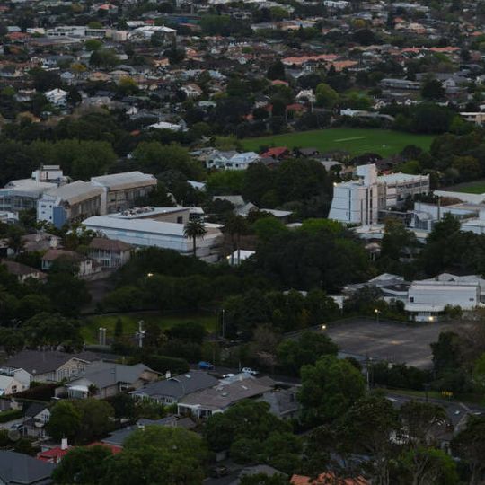 University of Auckland Faculty of Education and Social Work