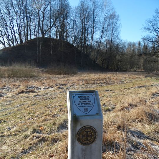 Nausodžio piliakalnis