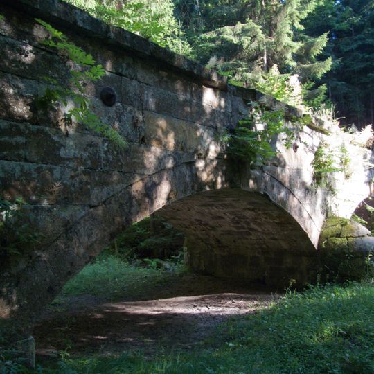 Aqueduct in Chřibská