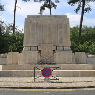 War memorial of Fontainebleau