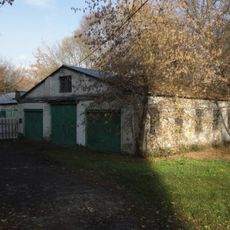 Служебный корпус у Передних ворот — каретник и дровяник за собором (Измайлово)