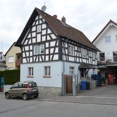 Schwalbacher Straße 9