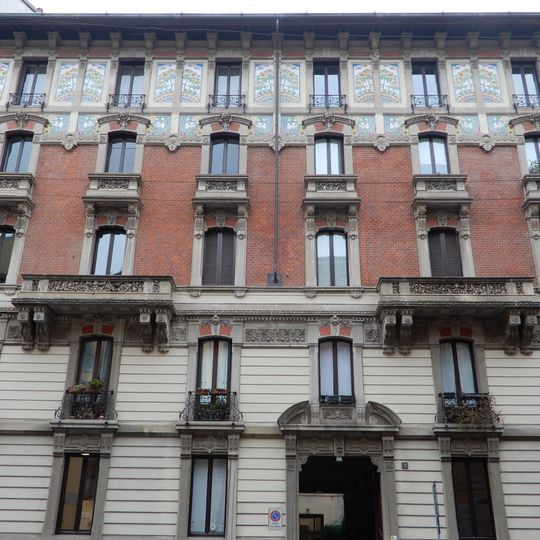 Casa Dugnani