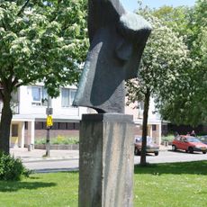 Voortschrijdende vrouwenfiguur