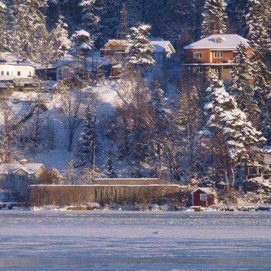 Hangar am Vårbyfjärden