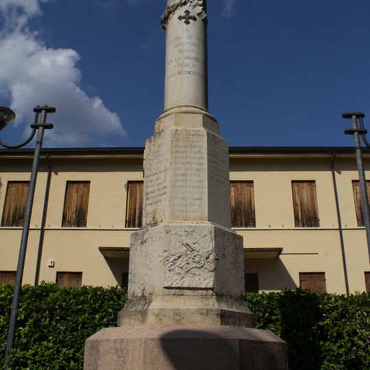Monumento ai Caduti