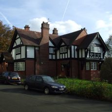 2 Dumbarton Road, Kelvingrove Park, Sunlight Cottages