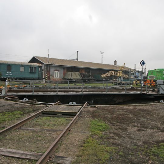 Nádraží Jaroměř - výtopna s točnou