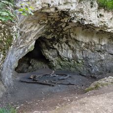 Mackó Cave