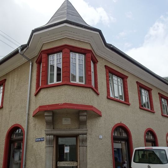 Wohnhaus Bahnhofstraße 8