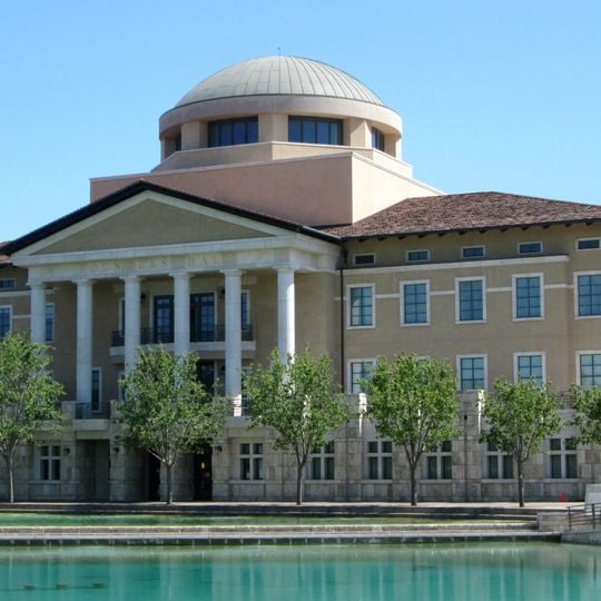 Sōka University