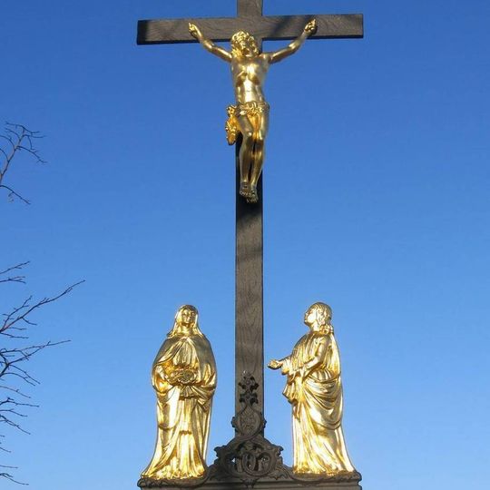 Kříž u polní cesty mezi Šluknovem a Novým Hraběcím