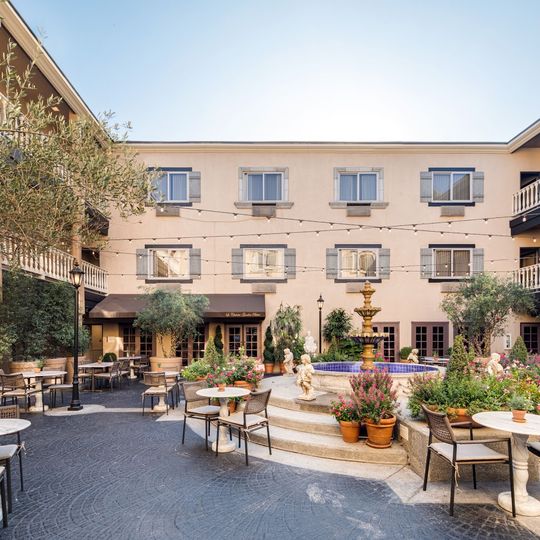 Ayres Hotel Costa Mesa/Newport Beach