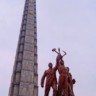 Monument der Chuch'e-Ideologie
