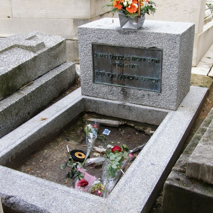 Grave of Jim Morrison