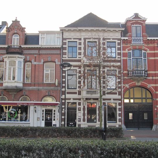 Spoorlaan 382, Tilburg