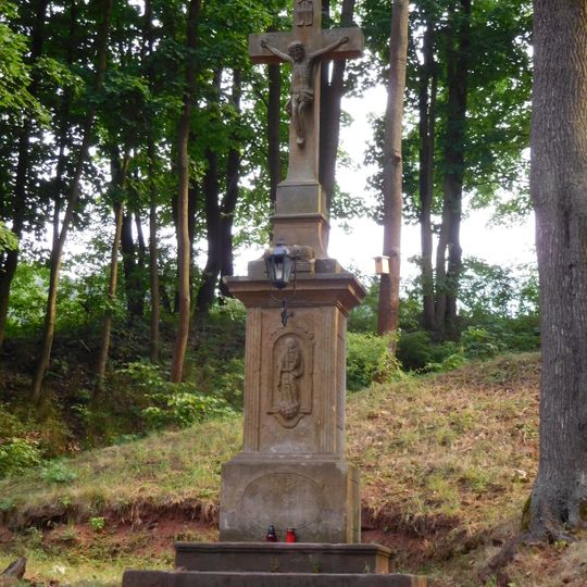 Wayside cross in Zahrádky street