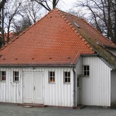 Feierhalle des städtischen Friedhofs Dahlem