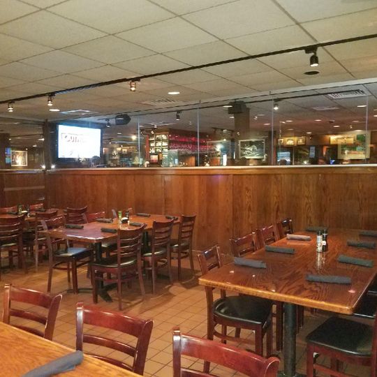 Iavarone's Steak House & Italian Grill