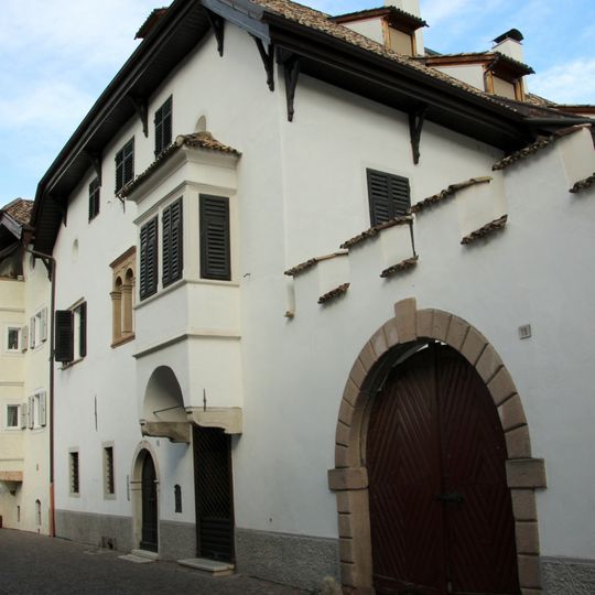 Paulser Straße 15-19