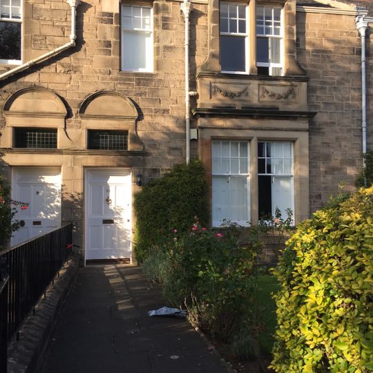 Edinburgh, Morningside, 11 Nile Grove