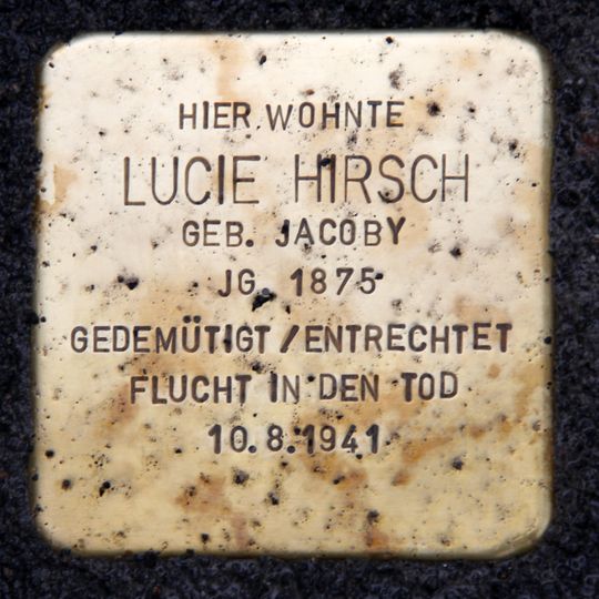 Stolperstein em memória de Lucie Hirsch