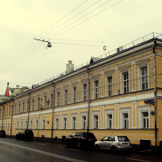 Verkhnyaya Radishchevskaya, 16-18