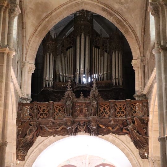 Orgue de tribune de l'église Saint-Lazare d'Avallon