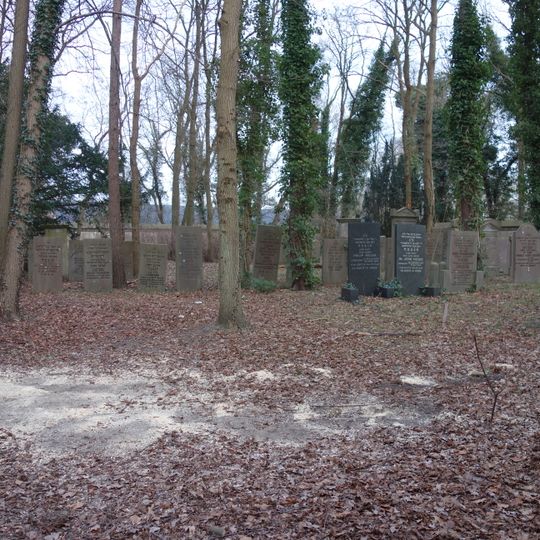 Israëlitische begraafplaats: grafmonumenten