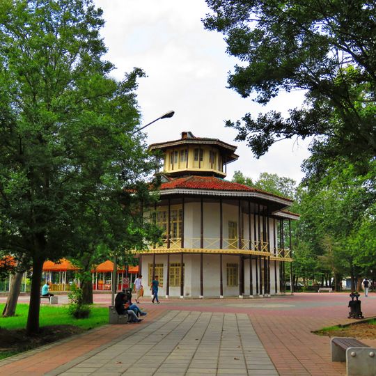 Kolah Farangi Mansion