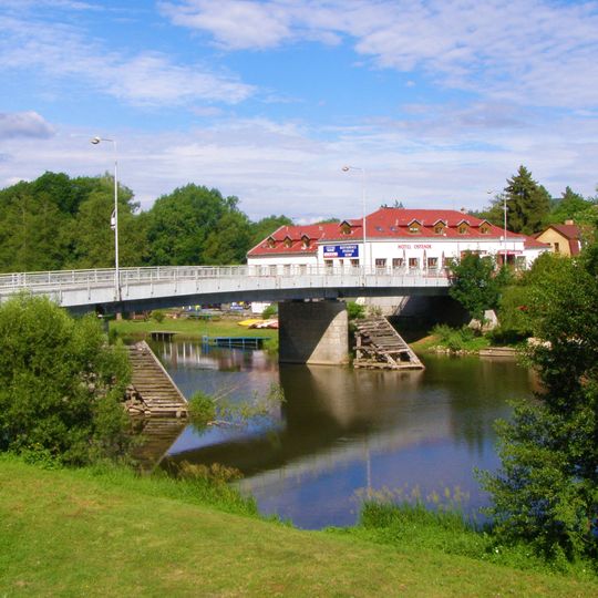 Most přes Sázavu v Choceradech