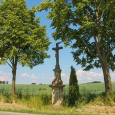 Kříž u Úsova vedle silnice