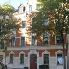 Mietshaus in geschlossener Bebauung Fichtestraße 39