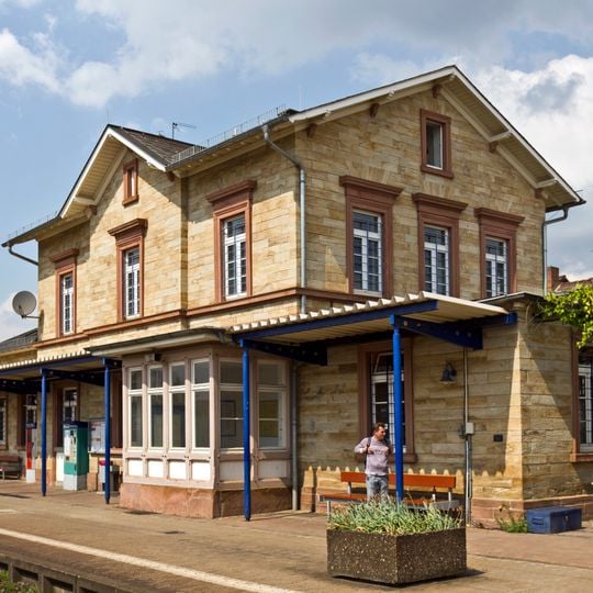 Bahnhof Nauheim