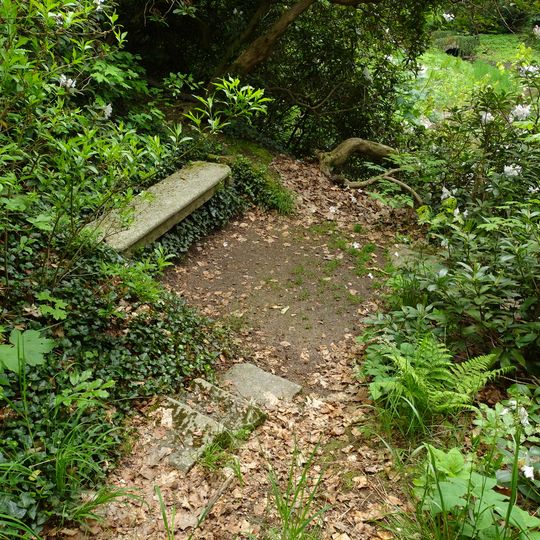 Kamenná lavice Karla Nádherného